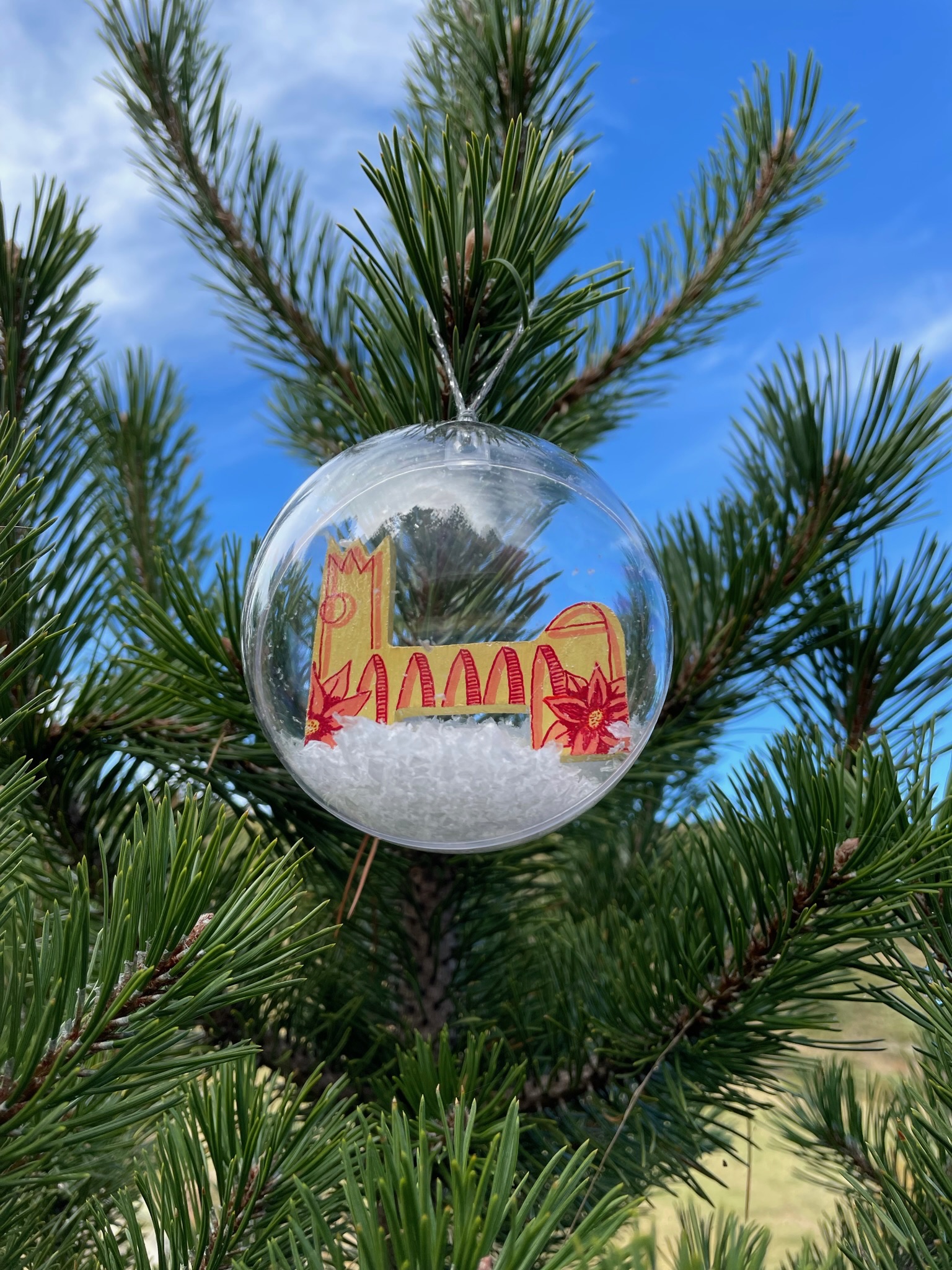 Bola de navidad de la Seu Vella de Lleida por Neus Daura
